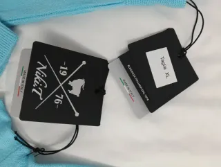 Completo Niki.T felpa cappuccio e pantaloni azzurr