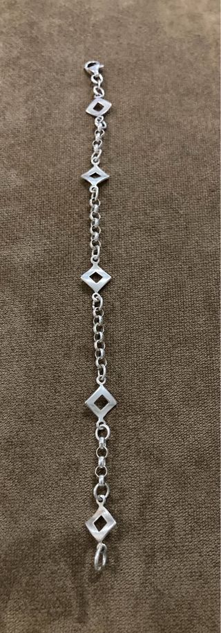 Pulsera de plata con eslabones y rombos