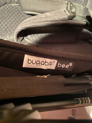 Bugaboo Bee 6 Silla de Paseo Negra y capazo bebé