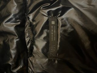 Chaqueta Puffer Zara Negra Brillante