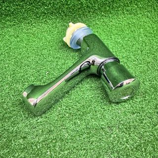 Grifo con Cierre Automático YUMILI