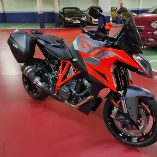 KTM 1290 Super Duke GT