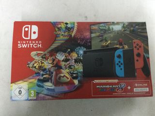 Nintendo Switch + 4 Juegos + Accesorios