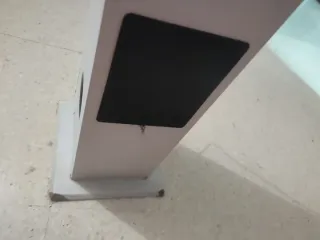 Altavoz Torre Blanco y Negro