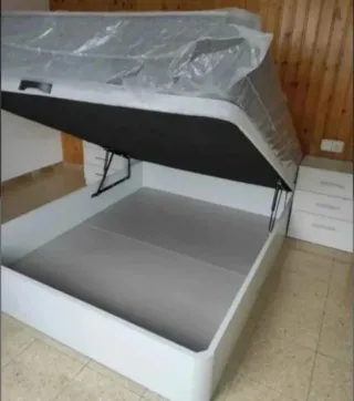 Canapé abatible con colchones viscoelástica