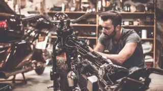 Mecánico y eléctricomecánico de coches