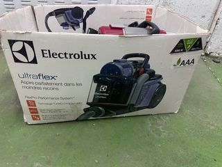 Aspiradora Electrolux Ultraflex 2200W