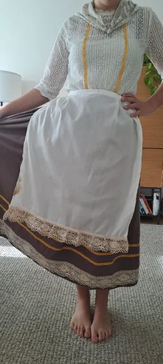 Traje completo 86cm, aldeana,huertana,baserritarra