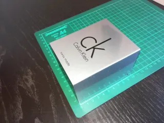 Caja para reloj. Marca Calvin Klein