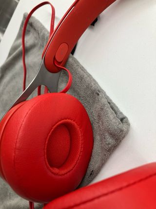 Cascos Beats Rojos Seminuevos