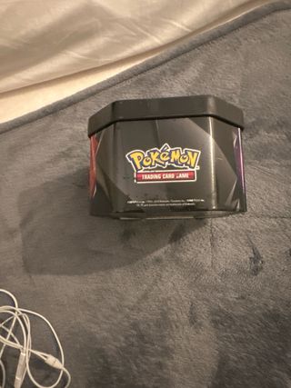 Lata Pokémon Cromos y Códigos