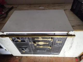 Cocina Antigua Leña/Carbón con Horno