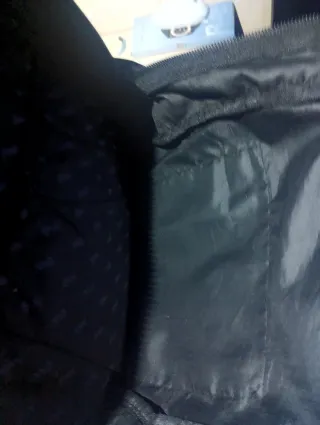 Mochila negra con logo OW