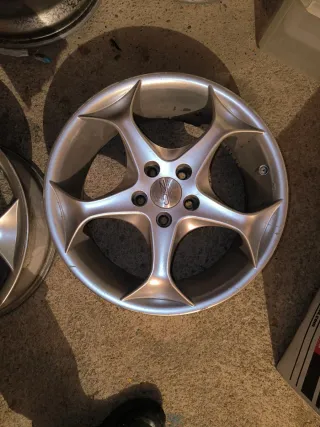 4 17" Llantas OZ Antares 5x110