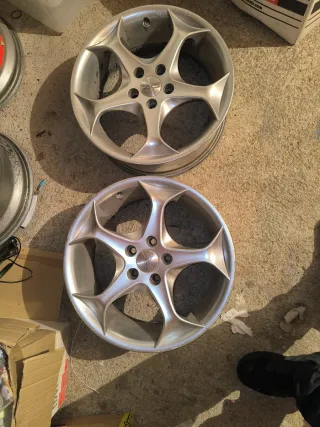 4 17" Llantas OZ Antares 5x110