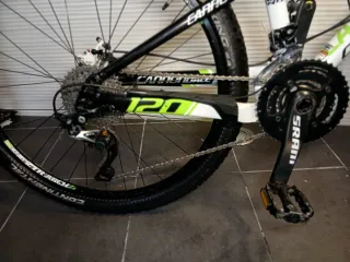 Bicicleta MTB Cannondale V20