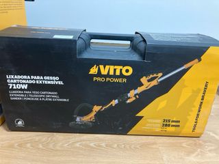 Aspirador VITO 1200W y lijadora marca VITO.