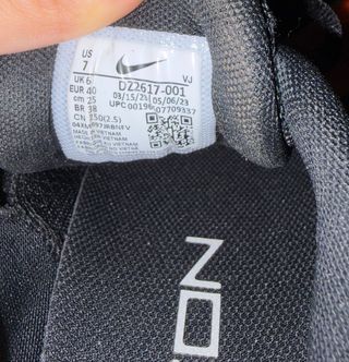 Nike Metcon 9 Talla 40 Negras/Grises