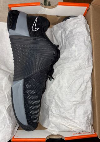 Nike Metcon 9 Talla 40 Negras/Grises