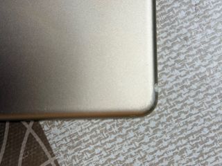 iPad Mini dorado