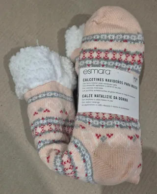 Calcetines nuevis Antideslizantes 35-38