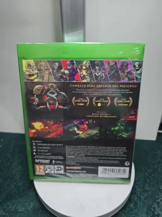 Hades Xbox Series X/S y Xbox One Precintado