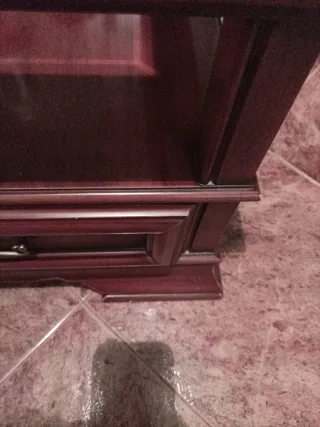 Mesa auxiliar madera y cristal salón