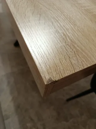 Mesa de comedor madera y metal