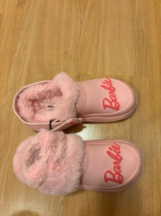 Zapatillas Barbie Casa Rosas Peluche