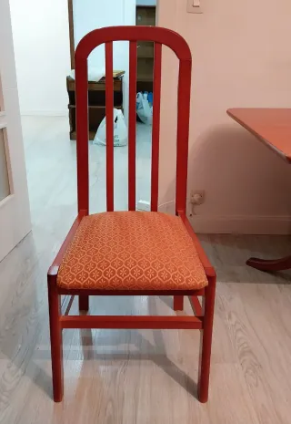 Mesa de madera para comedor con 3 sillas a juego