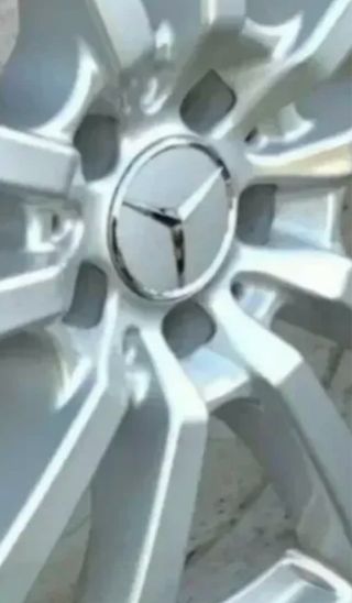 Tapas de buje Mercedes Benz 75mm