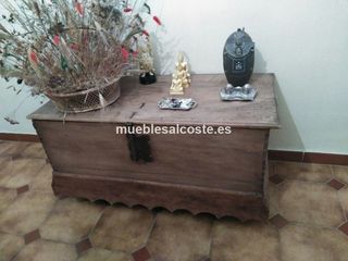 Arcón de madera con almacenaje