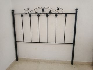 Cabecero de forja negro