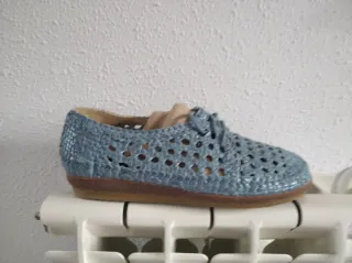 Zapatos de cuero trenzado azul