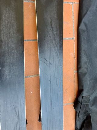 Esquís K2 Shockwave 170cm con bastones y funda