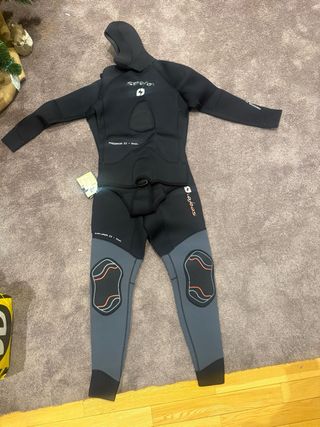 Neopreno buceo sin mangas 7mm ;+ chaqueta  5mm