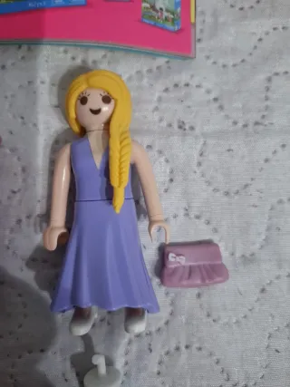 2 Figuras Playmobil con Accesorios