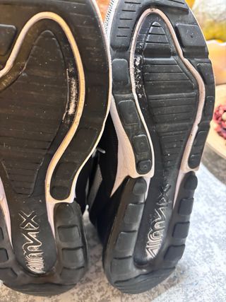 Nike Air 270 Zapatillas Grises y Negras