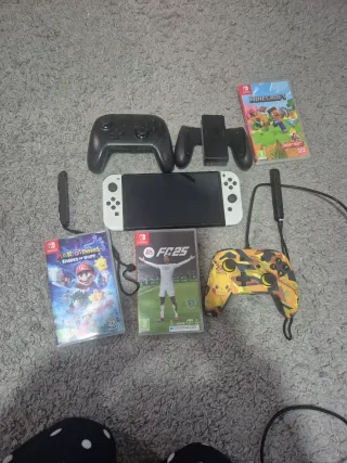 Nintendo Switch OLED Mario Kart 8 Deluxe