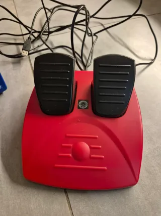 Volante y pedales Mario Kart para Nintendo Switch