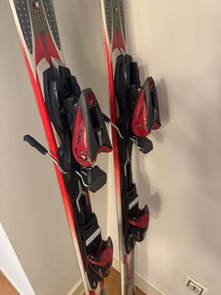 Esquís Rossignol Actys 100 con fijaciones