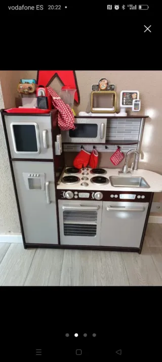 Cocinita de madera para niños