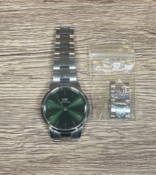 Reloj Daniel Wellington Verde y Plateado