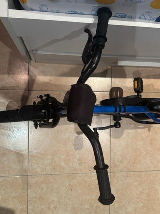 Bicicleta infantil azul 4-6 años marca prometheus