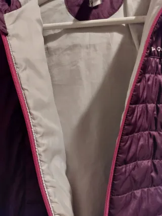 Plumífero Quechua Morado Talla 14 años