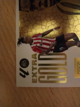 Cromo Nico Williams Panini Extra Gold impecable