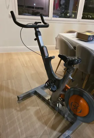 Bicicleta Spinning Keiser