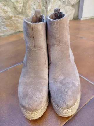 Botines cuña beige/marrón mujer