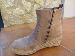 Botines cuña beige/marrón mujer