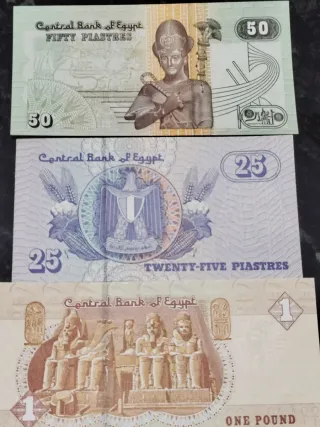 Lote 3 Billetes Egipto 50, 25 Piastras y 1 Libra